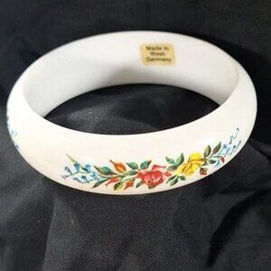 Vtg Piece. - Flowered Bangle Bracelet - Estate Jewelry
